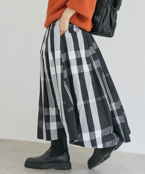 Doux archives（ドゥアルシーヴ）の「【2023SS】チェックボリュームスカート（スカート・レディース・ネイビー/グレイッシュベージュ/アイボリー/チャコールグレー/カーキ/グリーン/グレー/ブラック/ホワイト×ブラック/ネイビー×ホワイト・FREE）」の3枚目の写真