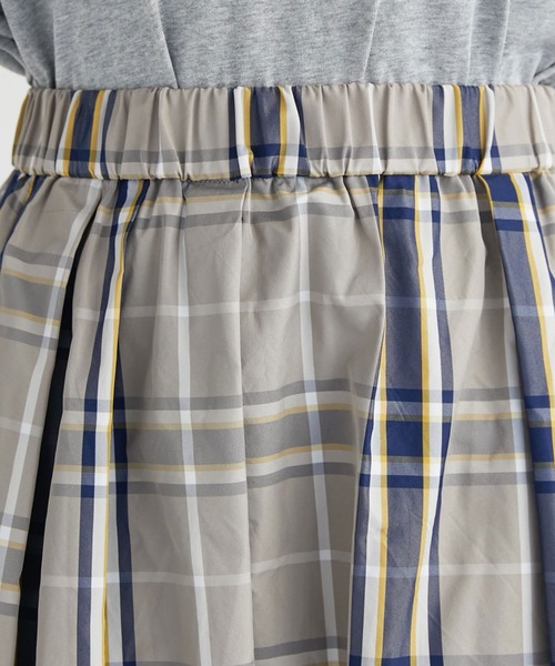 Doux archives（ドゥアルシーヴ）の「【2023SS】チェックボリュームスカート（スカート・レディース・ネイビー/グレイッシュベージュ/アイボリー/チャコールグレー/カーキ/グリーン/グレー/ブラック/ホワイト×ブラック/ネイビー×ホワイト・FREE）」の16枚目の写真