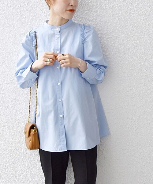 SHIPS any（シップス エニィ）の「SHIPS any:〈洗濯機可能〉REPREVE ショルダー フリル チュニック シャツ（シャツ/ブラウス・レディース・ブルー/ライトブルー・ONE SIZE）」の13枚目の写真