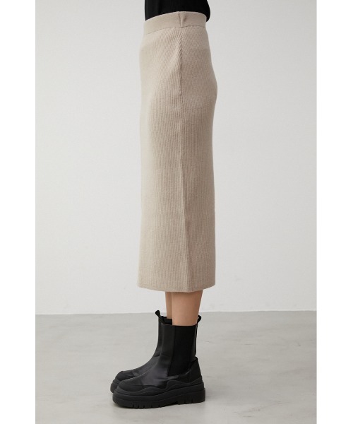 AZUL by moussy（アズールバイマウジー）の「RIB KNIT TIGHT SKIRT/リブニットタイトスカート（スカート・レディース・ライトベージュ/グレー/ブラック・SMALL/MEDIUM）」の8枚目の写真