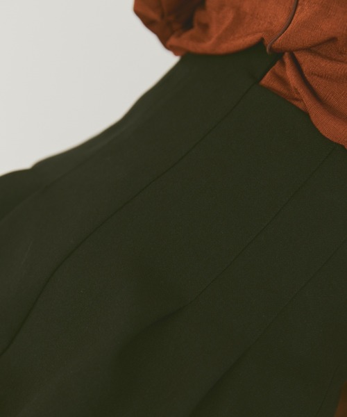 moi tytto（モイテュット）の「ハイウエストショートパンツ（その他パンツ・レディース・ブラック/ブラウン/ベージュ/ナチュラル/グレー・SMALL/MEDIUM）」の15枚目の写真