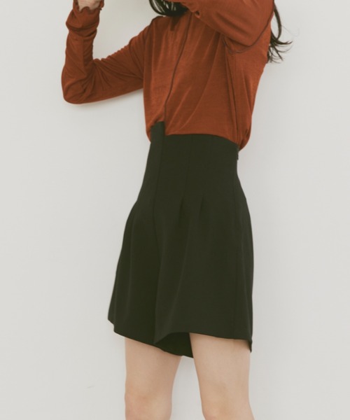 moi tytto（モイテュット）の「ハイウエストショートパンツ（その他パンツ・レディース・ブラック/ブラウン/ベージュ/ナチュラル/グレー・SMALL/MEDIUM）」の16枚目の写真