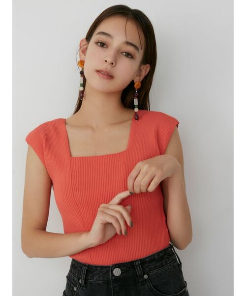 MURUA(ムルーア)の「バックオープンアシメニットタンク(タンクトップ・レディース・ホワイト/ブラック/ピンク/グリーン/ブルー/モカ・FREE)」の16枚目の写真