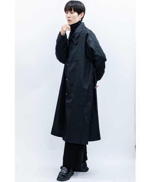 Beno（ビーノ）の「ドレープツイル モーターサイクル ミリタリーコート（ステンカラーコート・メンズ・ホワイト/ブラック/ベージュ/ダークグリーン/ダークネイビー・M/L）」の17枚目の写真