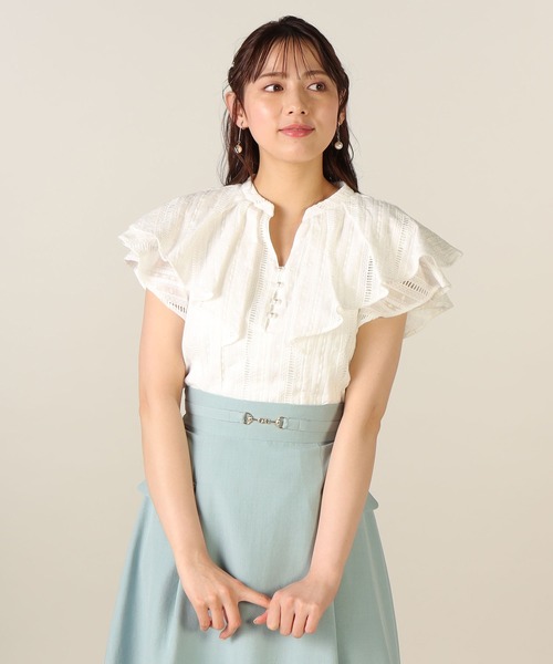 LAISSE PASSE(レッセパッセ)の「アイレットレースフリルブラウス(シャツ/ブラウス・レディース・アイボリー/ブラック・MEDIUM)」の8枚目の写真