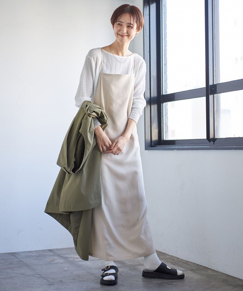 LEPSIM(レプシィム)の「レーシーシャーリングプルオーバー 180660(Tシャツ/カットソー・レディース・ライトパープル/ブラック/オフホワイト/グリーン・FREE)」の5枚目の写真
