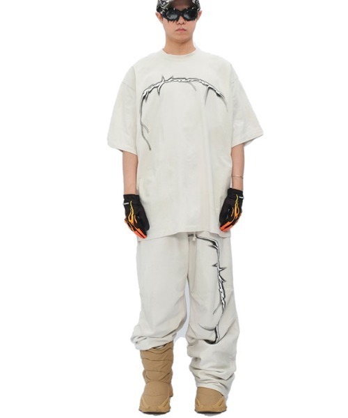 fvvo スウェットパンツ FREE WORLD ORDER（フリーワールドオーダー）の「ストリート