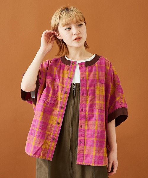 CUBE SUGAR（キューブシュガー）の「空紡糸先染めチェック柄リブ付バルーンシャツ（シャツ/ブラウス・レディース・グレー/マスタード/ピンク/グリーン/マルチ・M）」の4枚目の写真