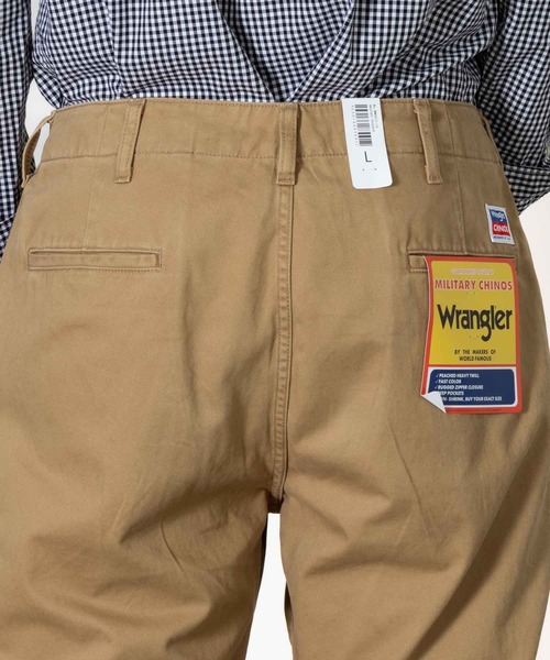 Wrangler(ラングラー)の「WRANGLER ラングラー ミリタリートラウザーパンツ(チノパンツ・メンズ・ベージュ・S/M/L/XL)」の3枚目の写真