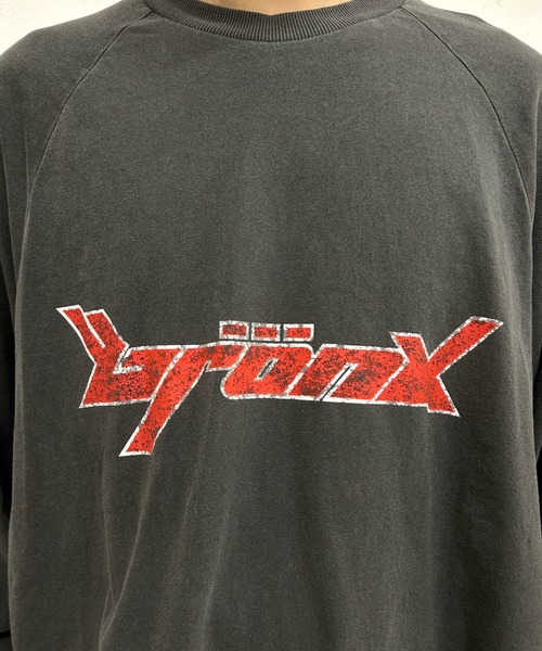 WHO'S WHO gallery（フーズフーギャラリー）の「【KOOKY'N/クーキー】BRONXヴィンテージライクロゴラグランロンT（Tシャツ/カットソー・レディース・ネイビー/ホワイト/チャコールグレー/ブラック/ブラウン・FREE）」の11枚目の写真