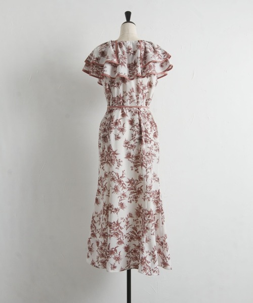 tocco closet(トッコ クローゼット)の「【ZOZO限定】りぼん付きビックカラーフラワートワルドジュイプリントワンピース(ワンピース・レディース・ブラック/オフホワイト/グレイッシュブルー/ピンク系その他・M)」の15枚目の写真