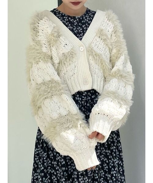 merry jenny（メリージェニー）の「モールシャギーコンビカーディガン（カーディガン/ボレロ・レディース・アイボリー/ピンク・FREE）」の3枚目の写真