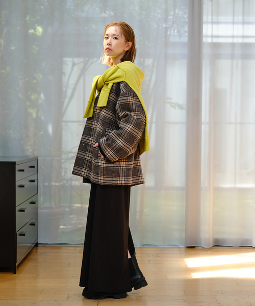 JOURNAL STANDARD(ジャーナルスタンダード)の「スーパー140ビーバーノーカラーショートコート(ノーカラーコート・レディース・ブラック/グレー/ブラック系その他/チョコ/ベージュ系その他・38/36/34)」の13枚目の写真