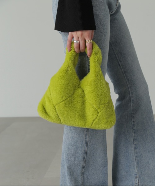 FREE'S MART(フリーズマート)の「◆ギャザーハンドルパネルバッグ(ショルダーバッグ・レディース・シルバー/グリーン/ブラック・フリ-)」の1枚目の写真