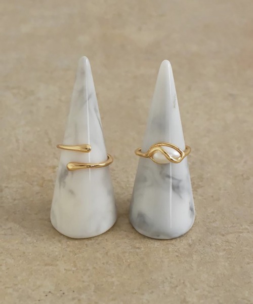 GOLDY（ゴールディ）の「【GOLDY】ラインパールセットリング / 5230804※（リング・レディース・ピンク/シルバー/ゴールド・FREE）」の4枚目の写真