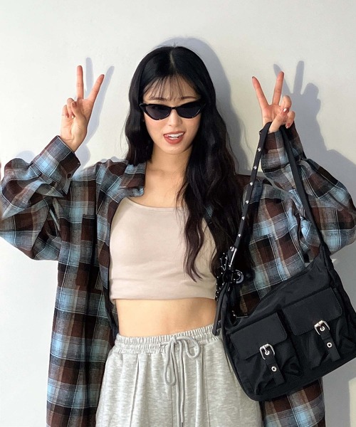 AS KNOW AS plus（アズノゥアズプラス）の「☆ダブルポケット ビッグシャツ  (ストライプ ・チェック・デニムシャツ)【【UNISEX ITEM】（シャツ/ブラウス・レディース・アイボリー系/ベージュ系/ブラック系/ブラック系その他/ブラウン系2/アイボリー系2/ブラック系2/ブラウン系3/サックスブルー系3/ブラック系3/ブルー系4/ホワイト系その他4/ホワイト系4/ブルー系その他4・FREE）」の8枚目の写真