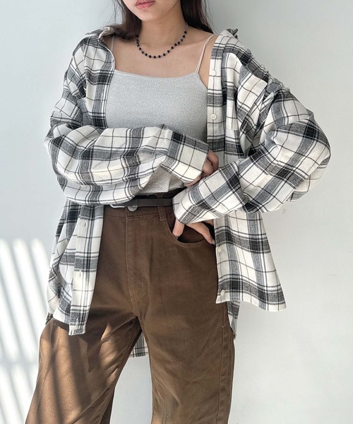 AS KNOW AS plus（アズノゥアズプラス）の「☆ダブルポケット ビッグシャツ  (ストライプ ・チェック・デニムシャツ)【【UNISEX ITEM】（シャツ/ブラウス・レディース・アイボリー系/ベージュ系/ブラック系/ブラック系その他/ブラウン系2/アイボリー系2/ブラック系2/ブラウン系3/サックスブルー系3/ブラック系3/ブルー系4/ホワイト系その他4/ホワイト系4/ブルー系その他4・FREE）」の12枚目の写真