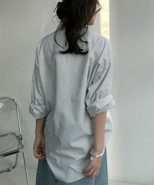 AS KNOW AS plus（アズノゥアズプラス）の「☆ダブルポケット ビッグシャツ  (ストライプ ・チェック・デニムシャツ)【【UNISEX ITEM】（シャツ/ブラウス・レディース・アイボリー系/ベージュ系/ブラック系/ブラック系その他/ブラウン系2/アイボリー系2/ブラック系2/ブラウン系3/サックスブルー系3/ブラック系3/ブルー系4/ホワイト系その他4/ホワイト系4/ブルー系その他4・FREE）」の21枚目の写真