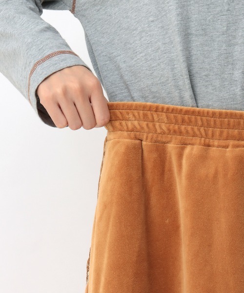 チチカカ(チチカカ)の「ウォッシャブルチロリベロアスカート【大きいサイズ】(スカート・レディース・カーキ/ベージュ/ネイビー・3L)」の15枚目の写真