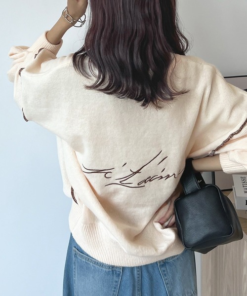 ふんわり暖かい大人ニット。バック刺繍リンキングニット（ニット