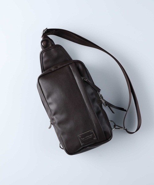 PLUS ONE（プラスワン）の「PLUS ONE(プラスワン)ヴァーサタイルスリングバッグ（ショルダーバッグ・メンズ・ブラック/ブラウン・ONE SIZE）」の18枚目の写真