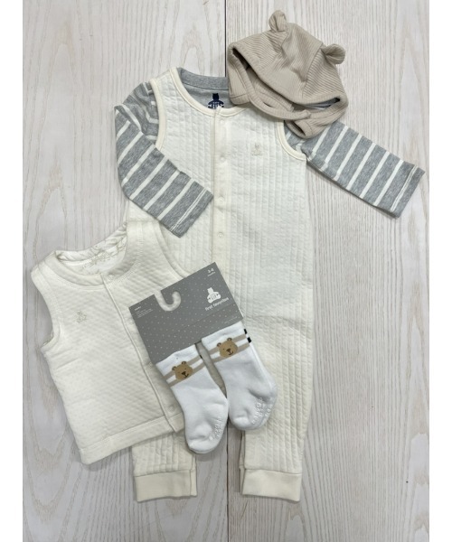 GAP(ギャップ)の「キルティング ボディオール(ロンパース・キッズ・グレー/アイボリー/ネイビー・70cm/90cm/60cm/80cm/50cm)」の5枚目の写真