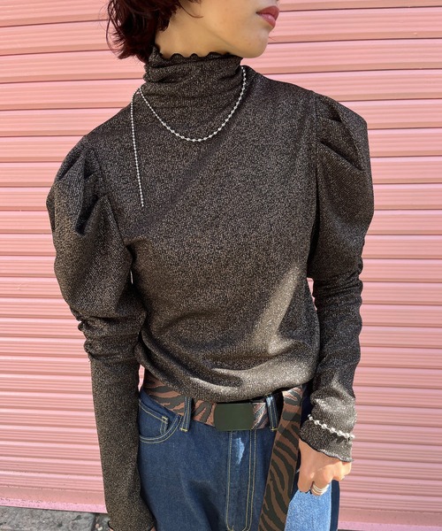 ELLEgirl（エルガール）の「《新色追加》ラメハイネックパフスリーブトップス【ELLEgirl/エル ガール】（Tシャツ/カットソー・レディース・グレー/ブラウン/シルバー・FREE）」の16枚目の写真