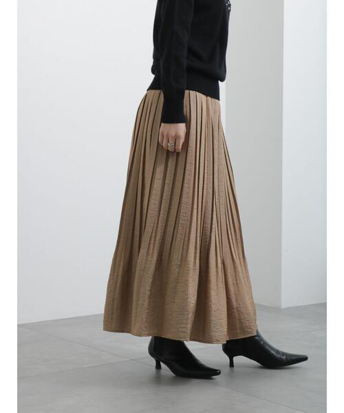 Te chichi(テチチ)の「光沢サテンロングプリーツスカート(スカート・レディース・ベージュ/グレー・F)」の11枚目の写真