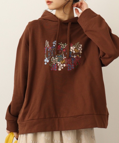 Emago(イマゴ)の「EMAGO ロゴ刺繍パーカー(パーカー・レディース・ネイビー/ブラウン/アイボリー・FREE)」の8枚目の写真