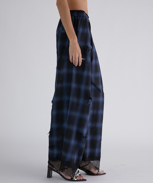 PRANK PROJECT(プランクプロジェクト)の「オンブレーチェックダメージレーストリムパンツ / Ombre Check Damaged Lace Trim Pants(その他パンツ・レディース・ブルー/ブラック・38/36)」の9枚目の写真