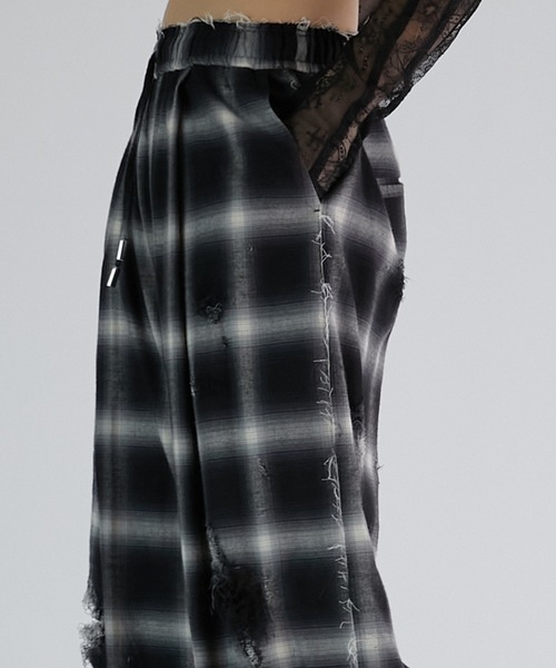 PRANK PROJECT(プランクプロジェクト)の「オンブレーチェックダメージレーストリムパンツ / Ombre Check Damaged Lace Trim Pants(その他パンツ・レディース・ブルー/ブラック・38/36)」の22枚目の写真