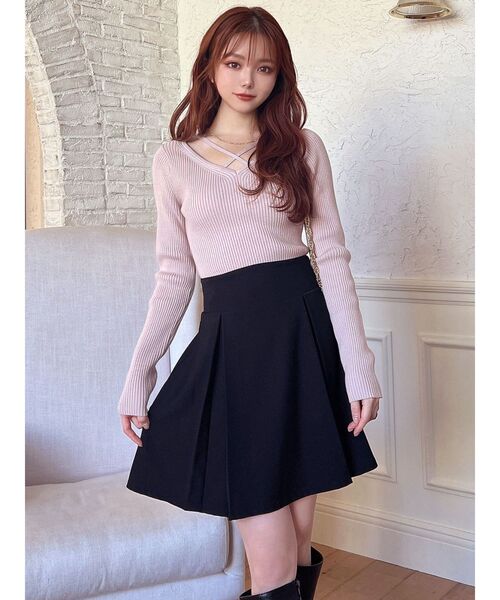 RESEXXY（リゼクシー）の「デコルテクロスニットトップス（ニット/セーター・レディース・ブラック/ホワイト/ピンク/ブルー・FREE）」の9枚目の写真