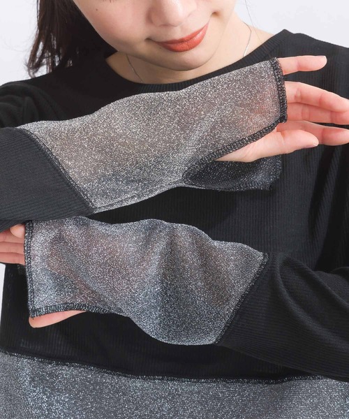 PICCIN（ピッチン）の「【WEB限定】シアーテレコラメ切替え長袖カットソー（Tシャツ/カットソー・レディース・オフホワイト/ブラック・M）」の12枚目の写真