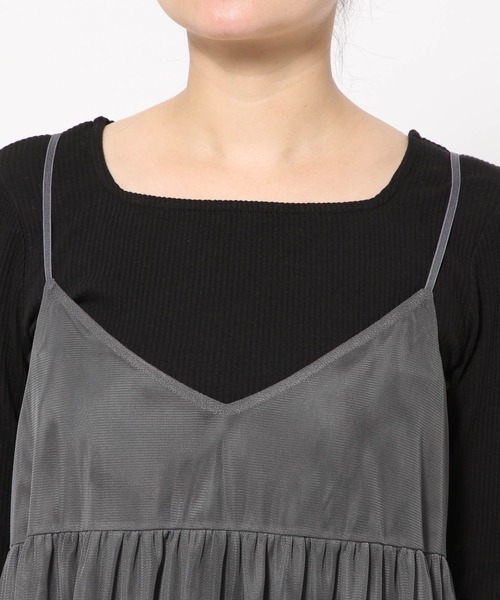 LOWRYS FARM（ローリーズファーム）の「チュールキャミワンピース 103261（ワンピース・レディース・ホワイト/チャコールグレー/ライトベージュ/ベージュ/ブラック・FREE）」の10枚目の写真