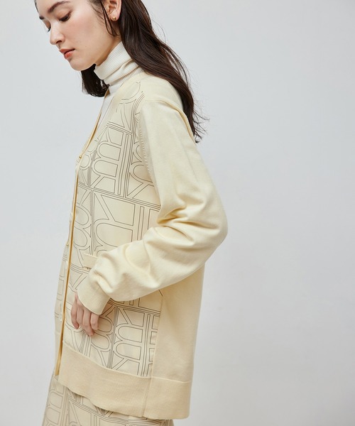 ROPE'(ロペ)の「【雑誌掲載】モノグラムプリントドッキングカーディガン【セットアップ対応】(カーディガン/ボレロ・レディース・ブラック/キナリ・FREE)」の21枚目の写真