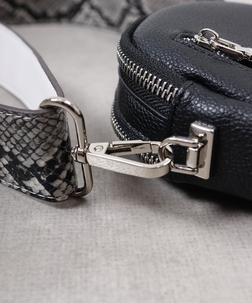 FUNALIVE（ファンアライブ）の「Pisoraro カラーコンビ　エコバッグ付スマホポシェット（ショルダーバッグ・レディース・ブラック/アイボリー・FREE）」の15枚目の写真