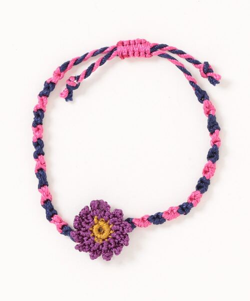 チャイハネ（チャイハネ）の「【チャイハネ】マーガレットミサンガ（ブレスレット・レディース・ブラック/ホワイト/レッド/ピンク/パープル/オレンジ・FREE）」の4枚目の写真