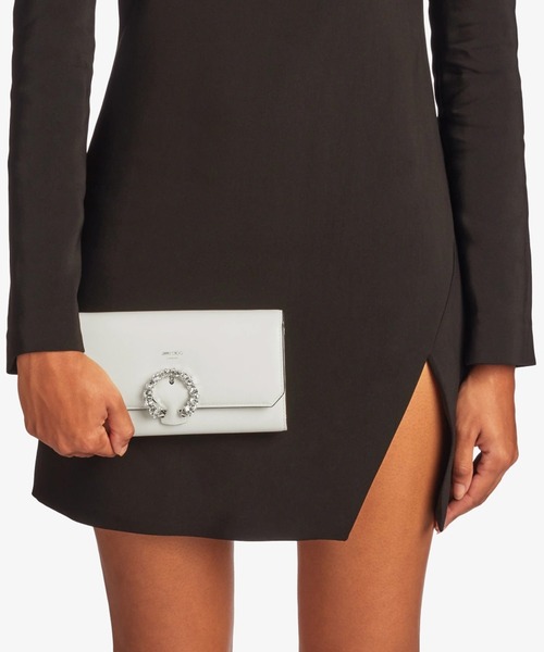 JIMMY CHOO(ジミーチュウ)の「WALLET W/CHAIN(ハンドバッグ・レディース・ホワイト/ブラック・ONE SIZE)」の4枚目の写真