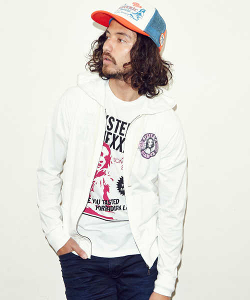 HYSTERIC GLAMOUR(ヒステリックグラマー)の「NICE AND NASTY pt PK(パーカー・メンズ・ホワイト/グリーン/ブラック・LARGE/MEDIUM/SMALL)」の2枚目の写真