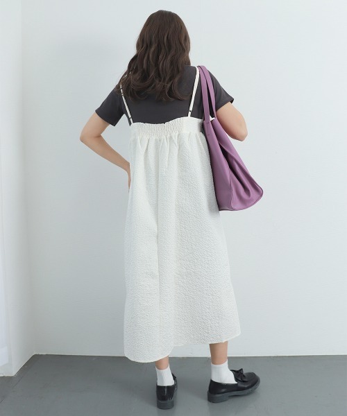 Miniministore(ミニミニストア)の「無地Tシャツ 半袖 レディース 8色(Tシャツ/カットソー・レディース・ブラウン/サンドベージュ/ダークグレー/カーキ/ライトグレー/ダークブラウン/ブラック/ホワイト・M/L)」の20枚目の写真