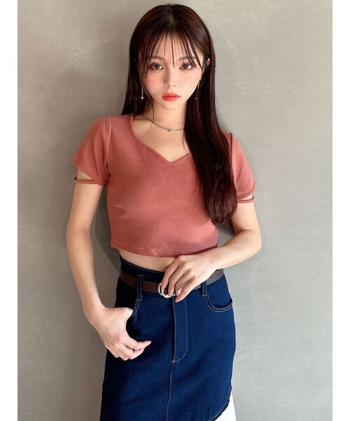 RESEXXY（リゼクシー）の「スリーブデザイントップス（Tシャツ/カットソー・レディース・ブルー/ブラック/その他1/オレンジ・FREE）」の5枚目の写真