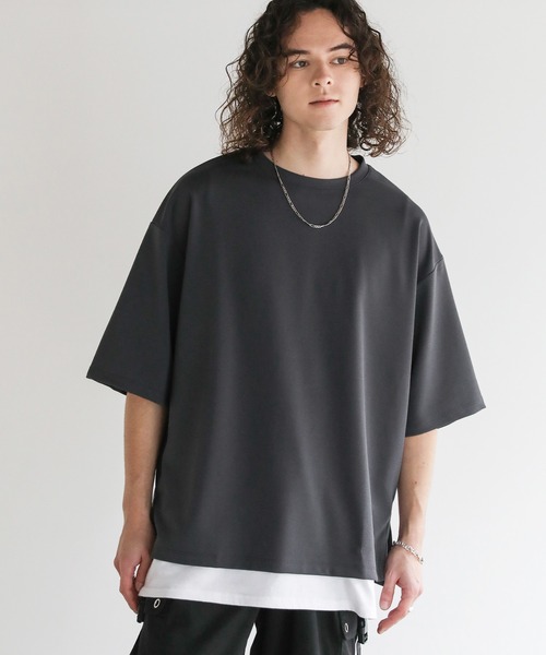 ASTRONOMY(アストロノミー)の「Buyer's Select / UVカット梨地裾スリット入りオーバーサイズ5分袖Tシャツ(Tシャツ/カットソー・メンズ・グレー/アイボリー/ブラック/ブルー系/ベージュ・L/LL/M)」の17枚目の写真