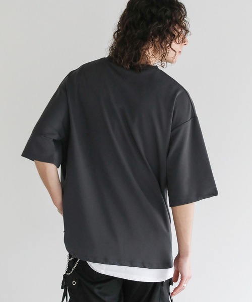 ASTRONOMY(アストロノミー)の「Buyer's Select / UVカット梨地裾スリット入りオーバーサイズ5分袖Tシャツ(Tシャツ/カットソー・メンズ・グレー/アイボリー/ブラック/ブルー系/ベージュ・L/LL/M)」の18枚目の写真