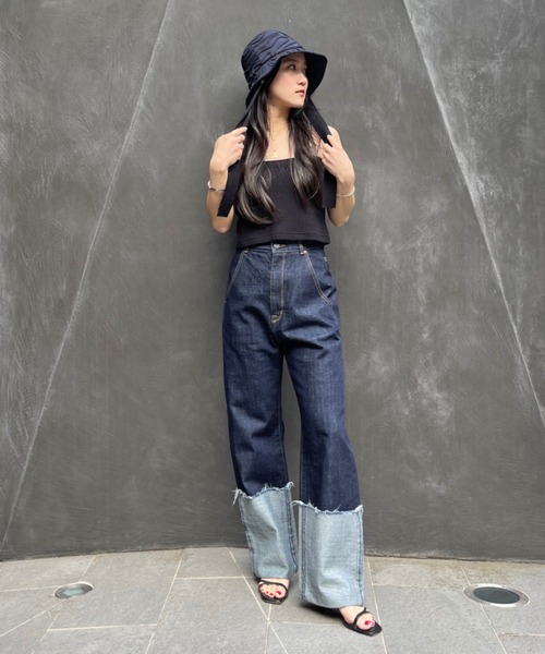 MECRE(メクル)の「ダブルストラップキャミソール(キャミソール・レディース・グレー/ブラック/ホワイト・FREE)」の10枚目の写真