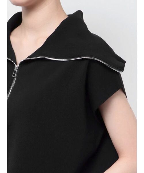 LAGUNAMOON（ラグナムーン）の「【WEB限定】ショートZIPニットプルオーバー（Tシャツ/カットソー・レディース・ホワイト/ブルー/ブラック・FREE）」の9枚目の写真