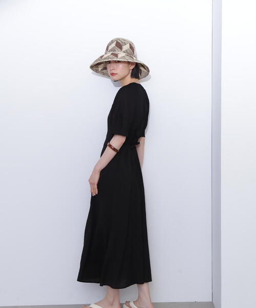 N.（N. Natural Beauty Basic）（エヌエヌナチュラルビューティーベーシック）の「マーブル細バングル（バングル/リストバンド・レディース・ホワイト/ブラウン・FREE）」の10枚目の写真