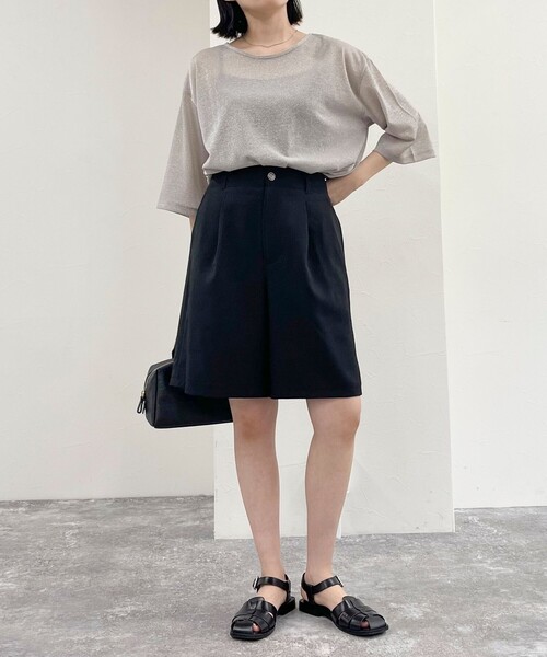 fredy emue（フレディエミュ）の「タックハーフパンツ（その他パンツ・レディース・ブラック/チャコールグレー・38/36）」の3枚目の写真