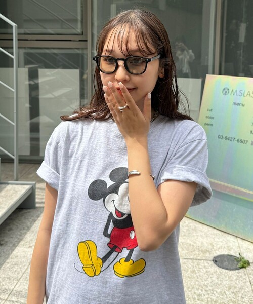 fredy emue（フレディエミュ）の「セルウェリントンサングラス（サングラス・レディース・グレイッシュベージュ/チャコールグレー/ベージュ・FREE）」の5枚目の写真