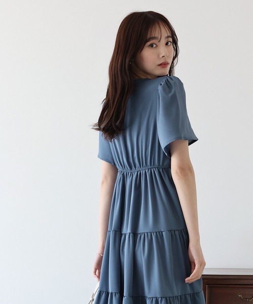 セール】フレアスリーブティアードワンピース（ワンピース）｜BLUEEAST