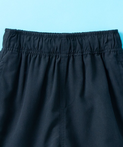 SHISKY(シスキー)の「SHISKY / シスキー 水陸両用 タフタ ワンポイント 無地カラーハーフパンツ キッズ(その他パンツ・キッズ・グリーン系/ブラック/カーキ/グリーン/グレー/カーキ系/ネイビー/パープル・150/140/130/120/160/110)」の17枚目の写真